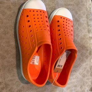 Little kids Native water shoes - New In Box